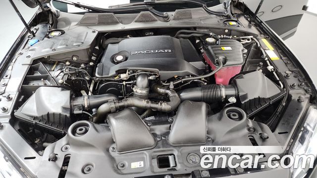Jaguar XJ 3.0D XJ50 LWB X351 2019 — фото 6
