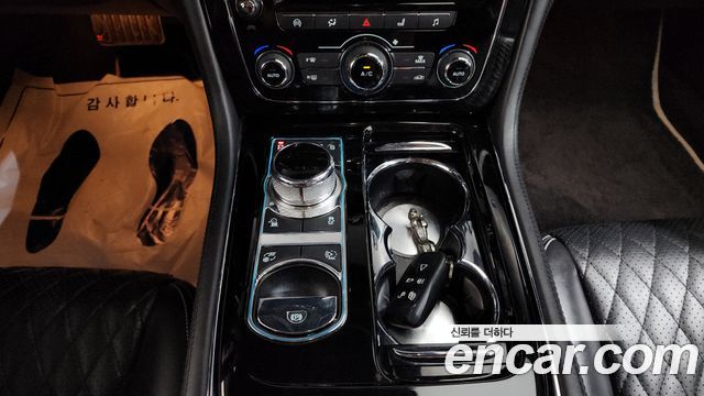 Jaguar XJ 3.0D XJ50 LWB X351 2019 — фото 9