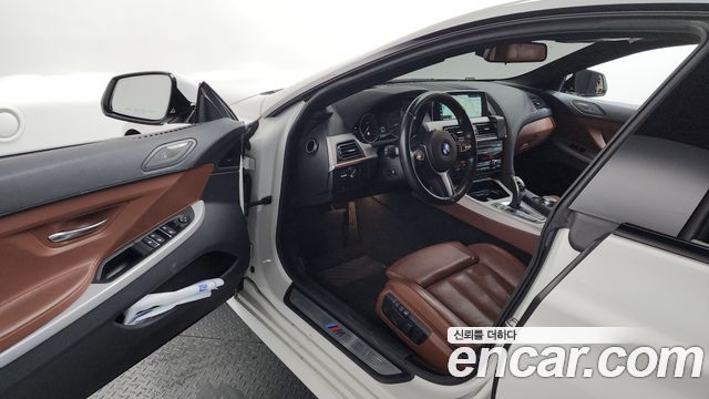 BMW 6 Series (F12) 640d xDrive M Sport Gran Coupe 2016 — фото 10
