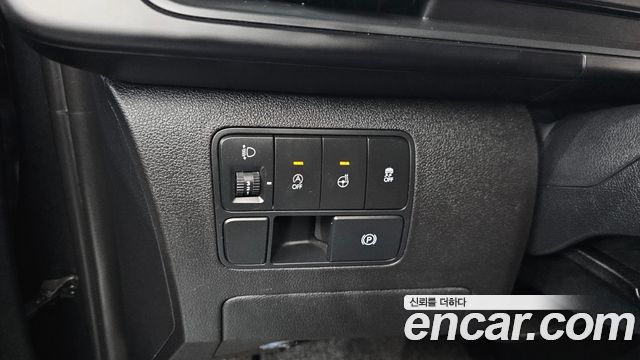Hyundai Staria 2WD Camping Car Special Vehicle 2022 — фото 16