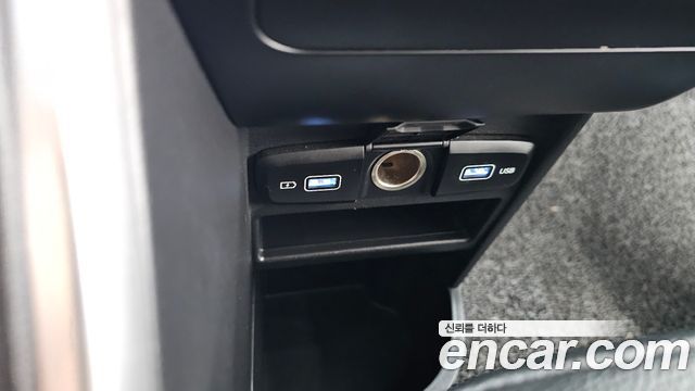 Hyundai Staria 2WD Camping Car Special Vehicle 2022 — фото 28