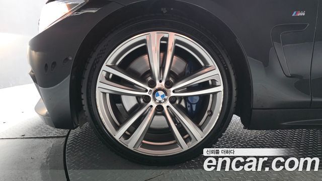 BMW 4 Series (F32) 428i M Sport Coupe 2016 — фото 5