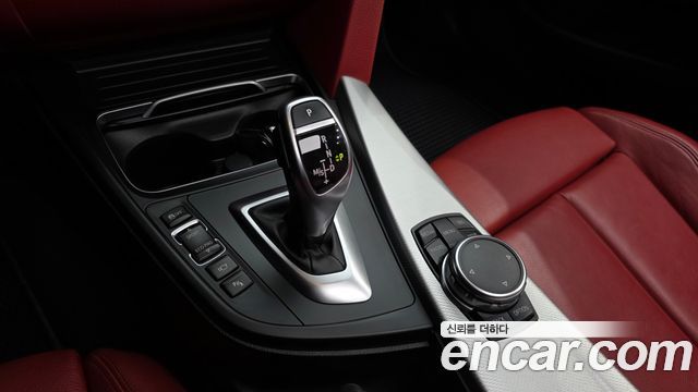 BMW 4 Series (F32) 428i M Sport Coupe 2016 — фото 9
