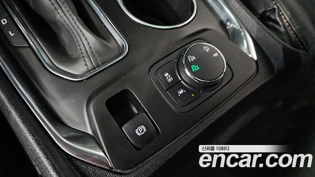 Chevrolet Traverse 3.6 AWD Redline 2021 — фото 17