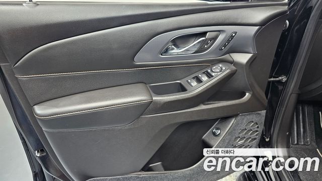 Chevrolet Traverse 3.6 AWD Redline 2021 — фото 24