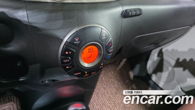 Nissan Cube 1.8 SL Z12 2014 — фото 15