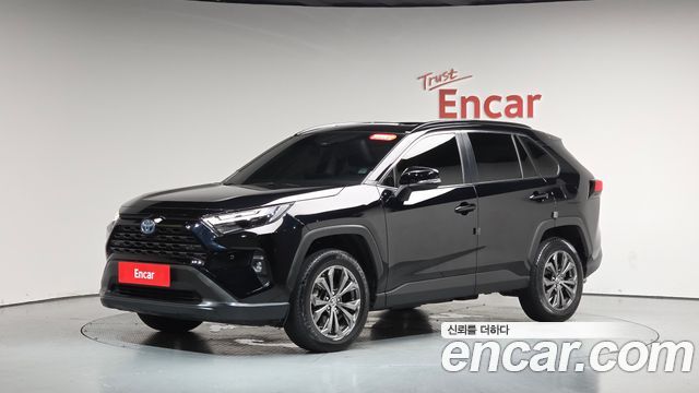 Toyota RAV4 (V) 2.5 2WD Hybrid XLE 2024 — фото 11
