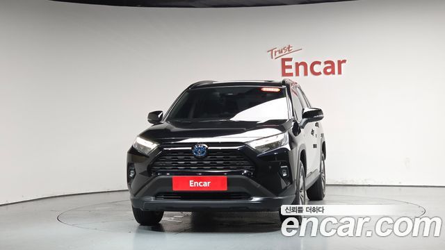 Toyota RAV4 (V) 2.5 2WD Hybrid XLE 2024 — фото 3