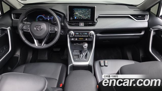 Toyota RAV4 (V) 2.5 2WD Hybrid XLE 2024 — фото 7