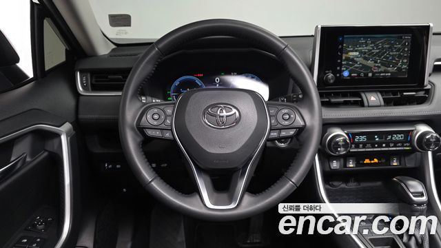 Toyota RAV4 (V) 2.5 2WD Hybrid XLE 2024 — фото 16