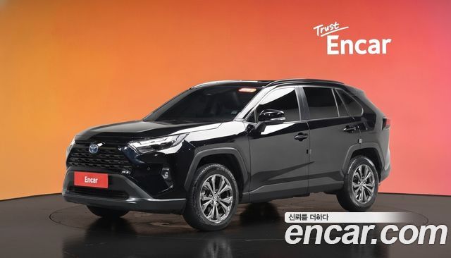 Toyota RAV4 (V) 2.5 2WD Hybrid XLE 2024 — фото 1