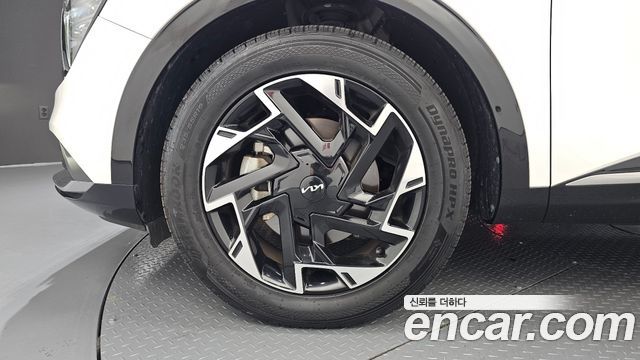 Kia Sportage (V) Diesel 2.0 2WD Nobleless 2022 — фото 5