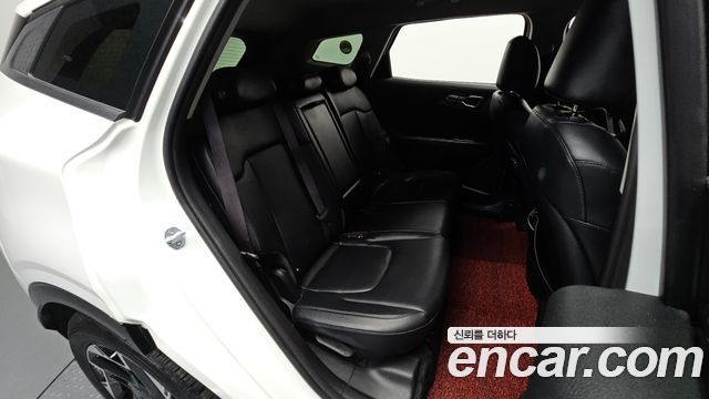 Kia Sportage (V) Diesel 2.0 2WD Nobleless 2022 — фото 11