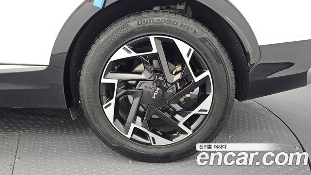Kia Sportage (V) Diesel 2.0 2WD Nobleless 2022 — фото 21