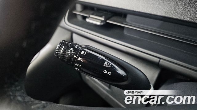 Hyundai Staria disability support car 2022 — фото 20