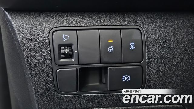 Hyundai Staria disability support car 2022 — фото 27