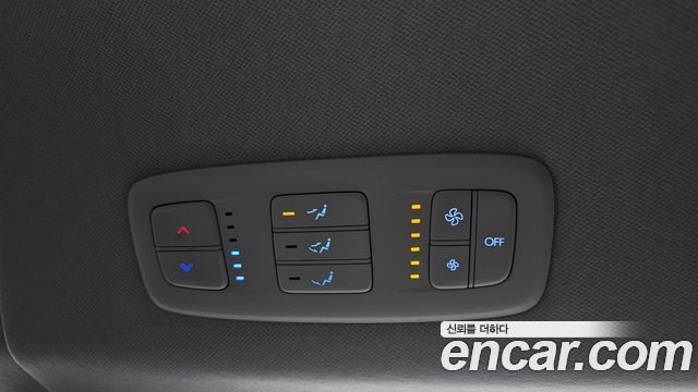 Hyundai Staria disability support car 2022 — фото 31