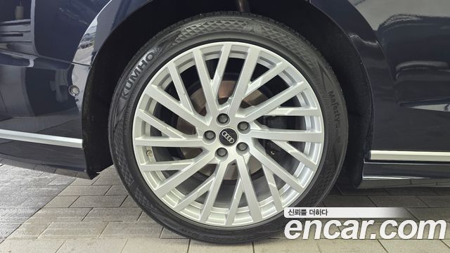 Audi A8 (D5) 50 TDI Quattro LWB 2021 — фото 5