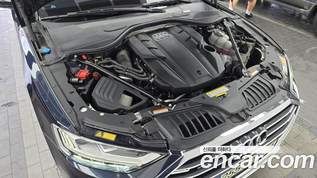 Audi A8 (D5) 50 TDI Quattro LWB 2021 — фото 6