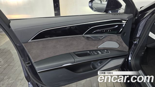 Audi A8 (D5) 50 TDI Quattro LWB 2021 — фото 24