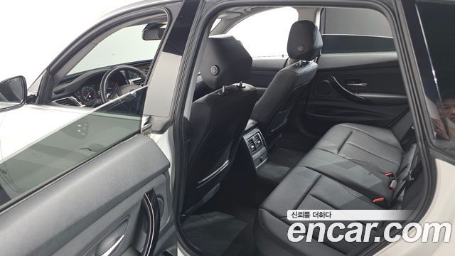 BMW 3 Series GT (F34) GT 320d xDrive 2020 — фото 17