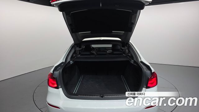 BMW 3 Series GT (F34) GT 320d xDrive 2020 — фото 19