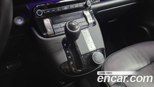 Hyundai Casper Inspiration 2023 — фото 9