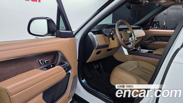 Land Rover Range Rover (V) D350 Autobiography Long Wheel Base 2025 — фото 10