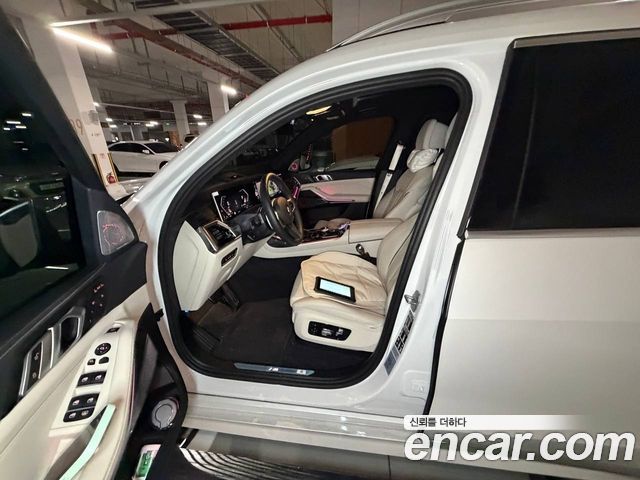 BMW X7 (G07) xDrive 40i M Sport 7STR 2026 — фото 8