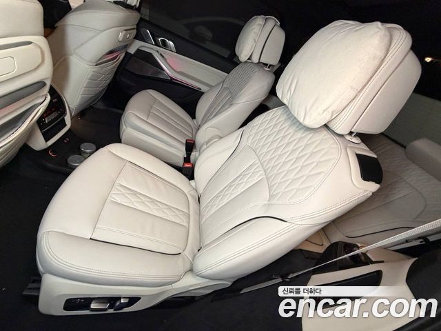 BMW X7 (G07) xDrive 40i M Sport 7STR 2026 — фото 10
