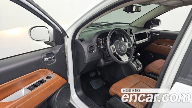 Jeep Compass 2.4 Limited 1st 2014 — фото 10