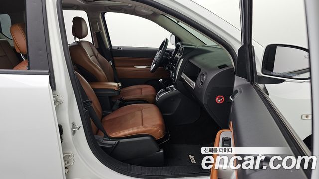 Jeep Compass 2.4 Limited 1st 2014 — фото 11