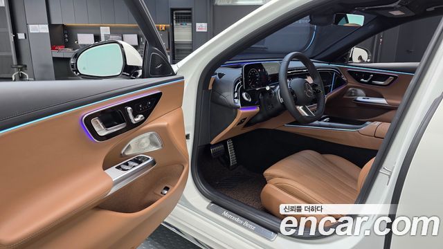 Mercedes-Benz E-Class (W214) E300 4MATIC AMG Line 2026 — фото 10