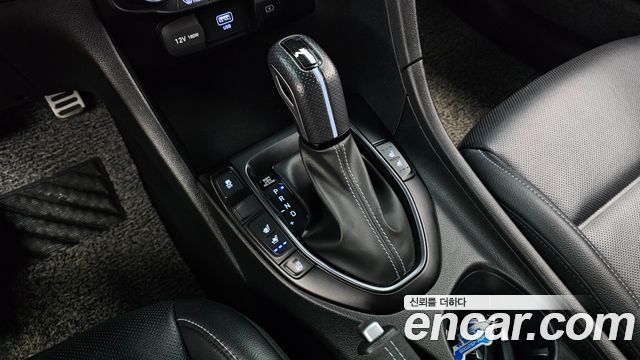 Hyundai Veloster (JS) 2.0 N 2021 — фото 9