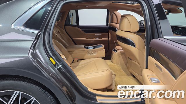 Genesis G90 (RS4) Gasoline 3.5 Turbo AWD 2022 — фото 11
