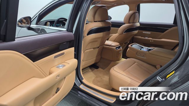 Genesis G90 (RS4) Gasoline 3.5 Turbo AWD 2022 — фото 12