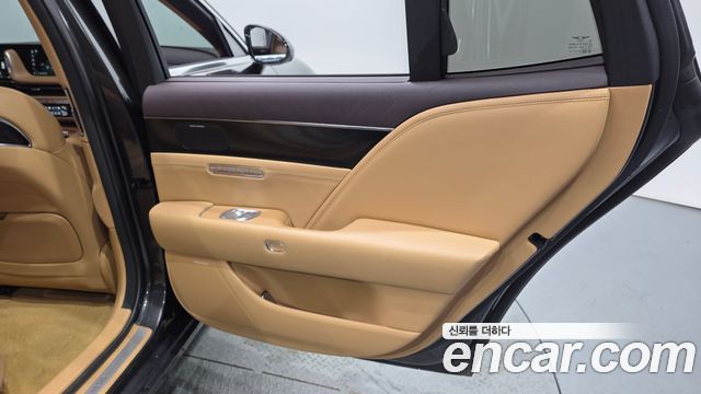 Genesis G90 (RS4) Gasoline 3.5 Turbo AWD 2022 — фото 25