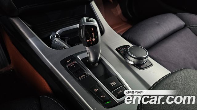 BMW X4 (F26) xDrive20d M Sport 2017 — фото 9