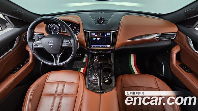 Maserati Levante 3.0 AWD Modena 2022 — фото 7