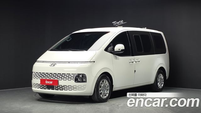 Hyundai Staria Cargo 5-Seater Modern 2023 — фото 1