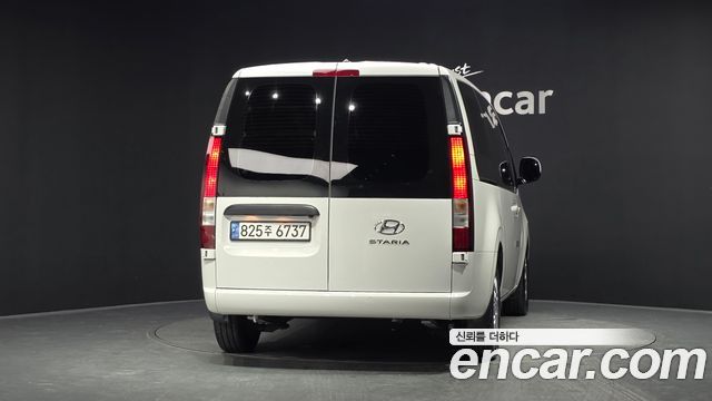 Hyundai Staria Cargo 5-Seater Modern 2023 — фото 4