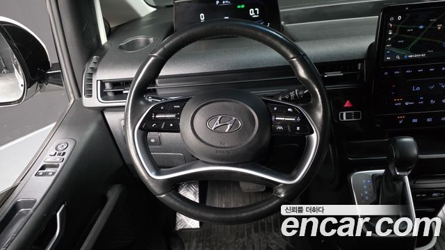 Hyundai Staria Cargo 5-Seater Modern 2023 — фото 17