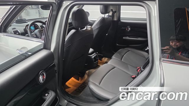 MINI Cooper Clubman Classic Plus 2nd 2022 — фото 12