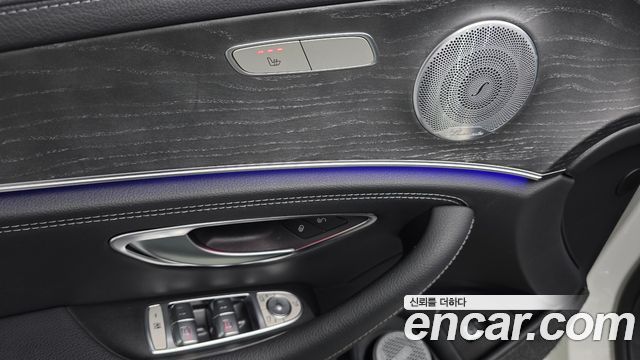 Mercedes-Benz E-Class (W213) E350 4MATIC AMG Line Edition 2021 — фото 19
