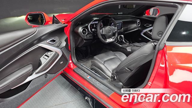 Chevrolet Camaro SS 6.2 V8 2019 — фото 10