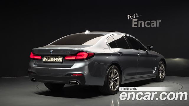 BMW 5 Series (G30) 530i M Sport Package Plus 2018 — фото 2