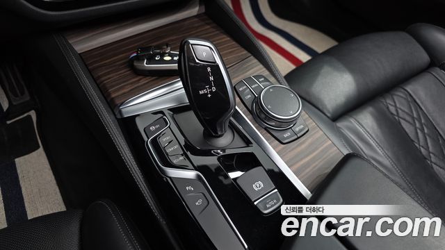 BMW 5 Series (G30) 530i M Sport Package Plus 2018 — фото 9