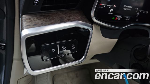 Audi A7 (4K) 50 TDI Quattrp Premium 2020 — фото 35