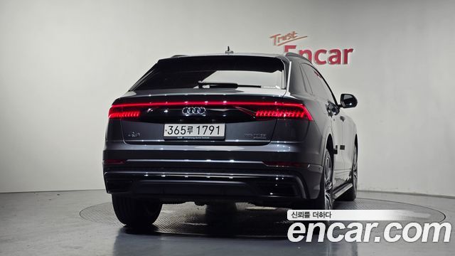 Audi Q8 (4M) 55 TFSI Quattro Premium 2021 — фото 4