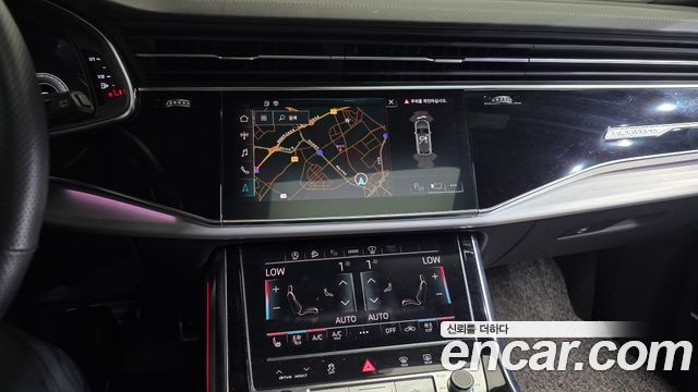 Audi Q8 (4M) 55 TFSI Quattro Premium 2021 — фото 12